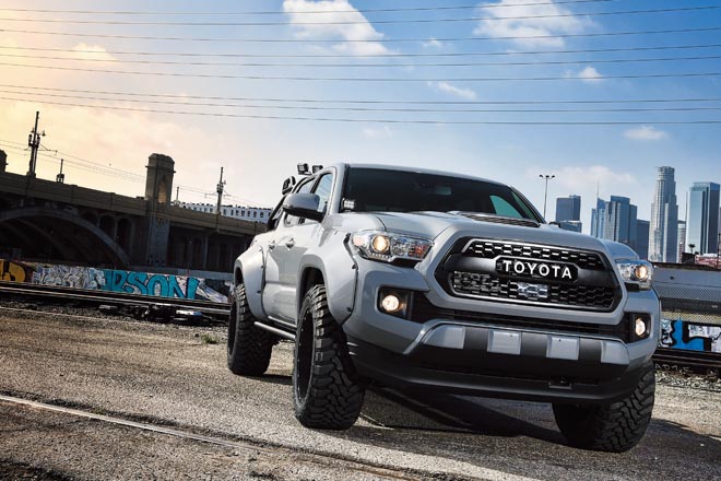 HONEY-D TOYOTA TACOMA TRD PRO 4×4